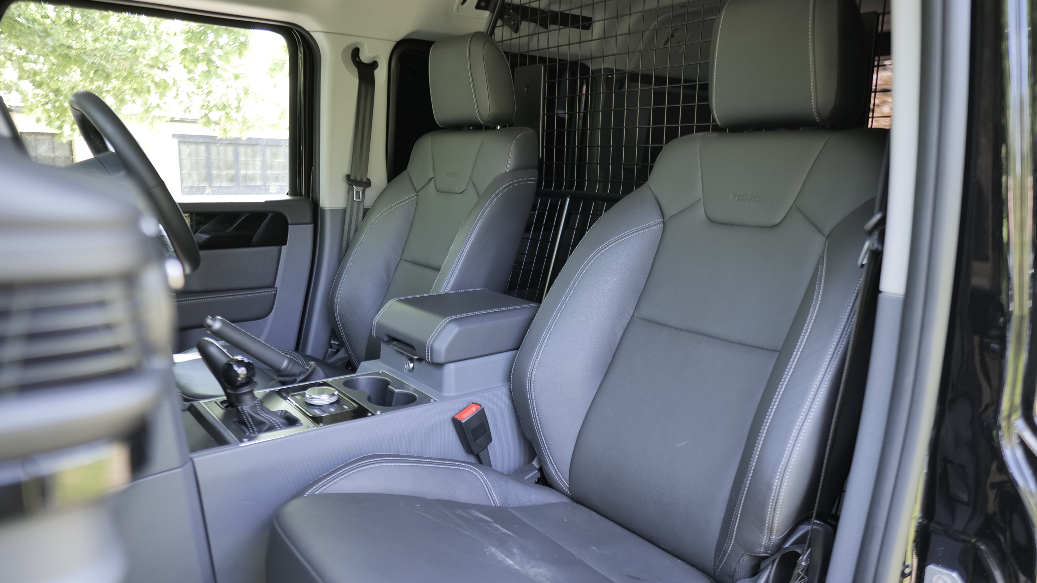 INEOS GRENADIER DIESEL 3.0 TD Commercial Auto